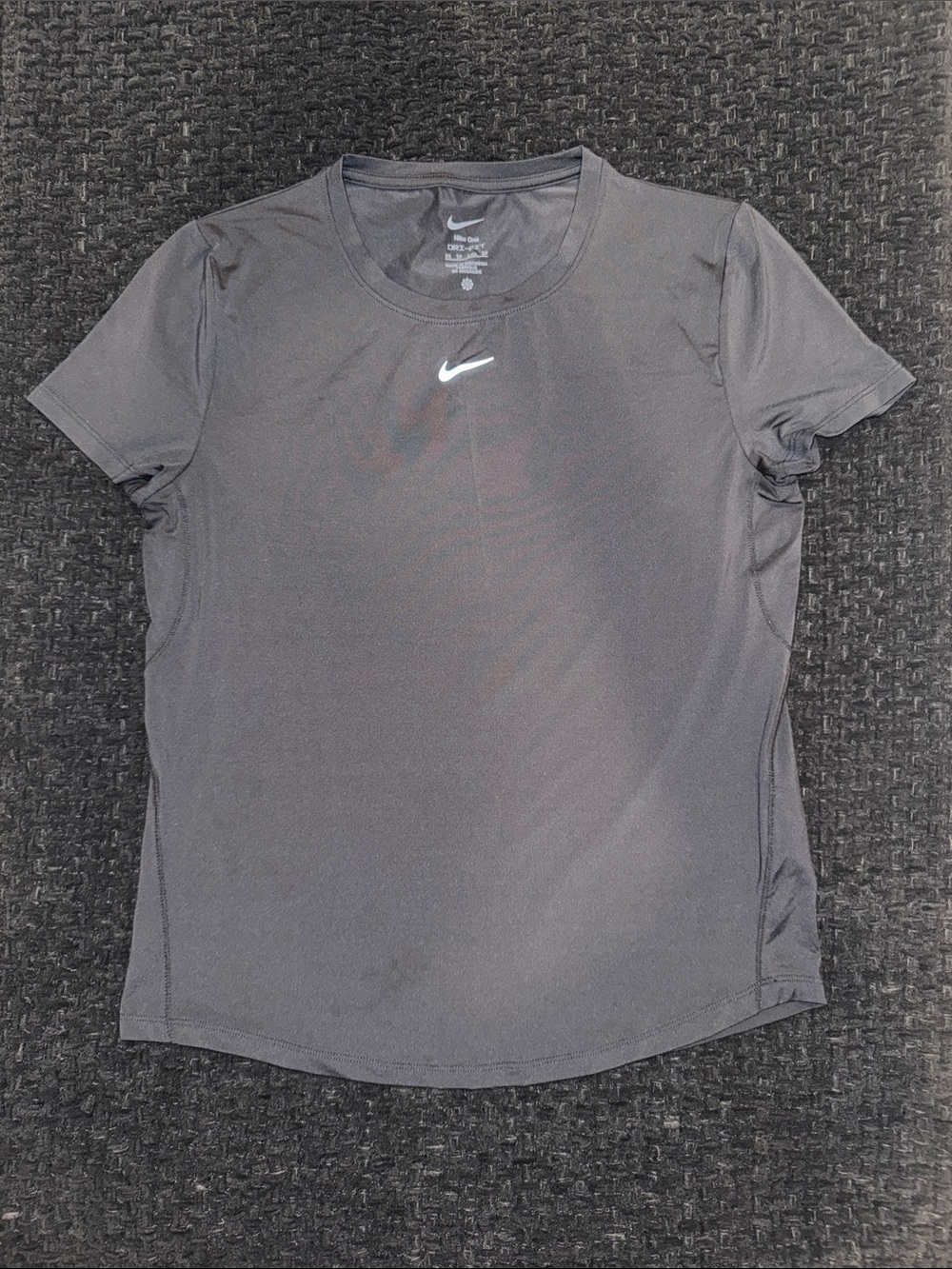 Black Nike dri-fit short sleeve